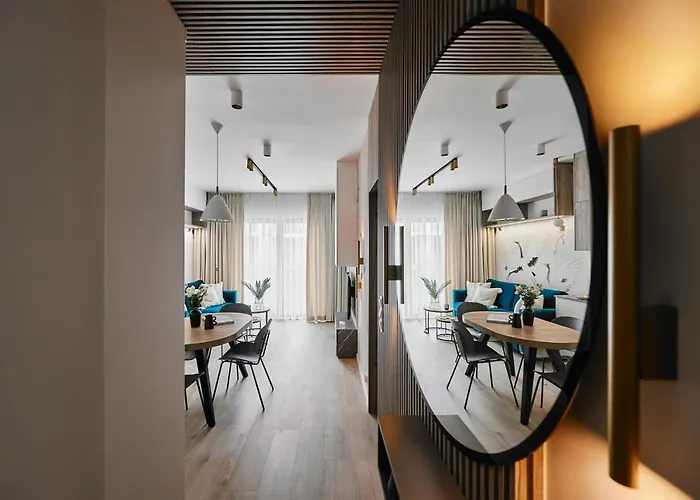 Golden Dreams Luxury Apartment 81