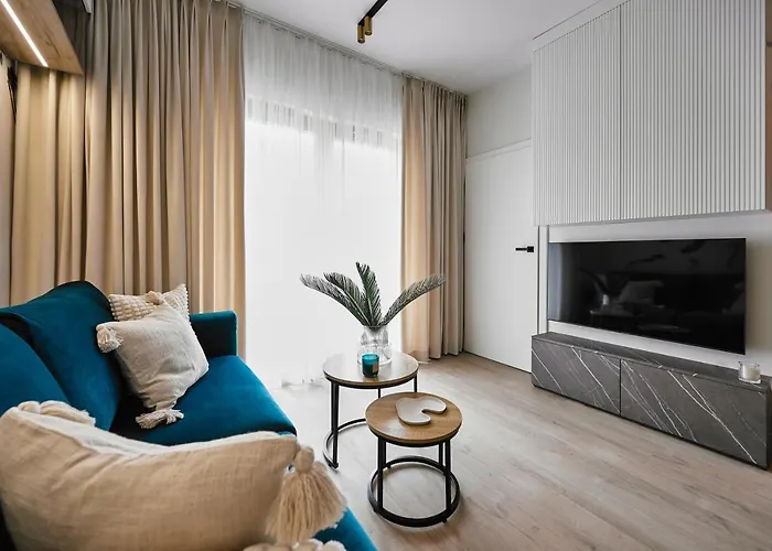 Golden Dreams Luxury Apartment 81